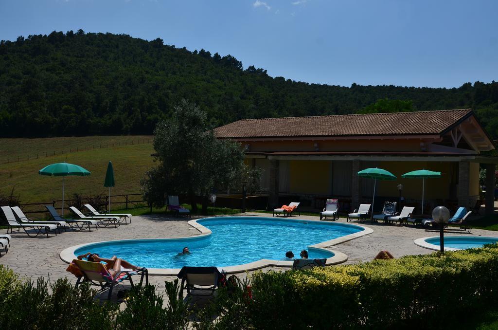 Agriturismo Terre Di Musignano Canino Екстериор снимка